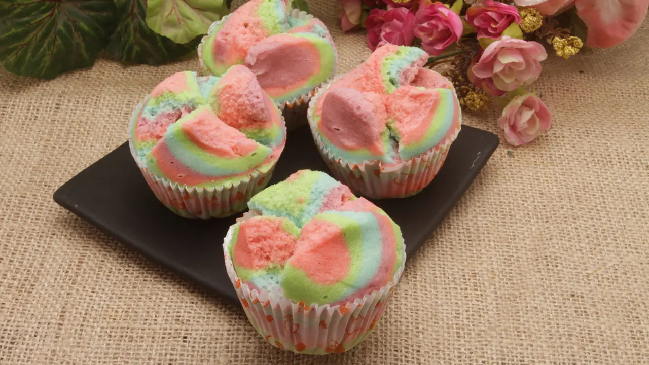bolu kukus