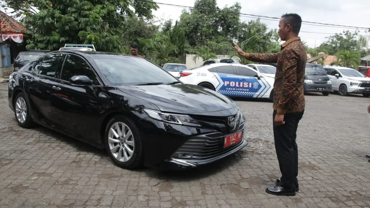 Ilustrasi Mobil Dinas Kabupaten Probolinggo (Istimewa)