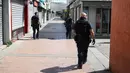 Serangkaian insiden kekerasan di kota-kota regional di Prancis selatan, biasanya terkait dengan perdagangan narkoba, telah meningkatkan ketakutan akan kejahatan dan janji akan sumber daya polisi baru dari pemerintah Prancis. (AFP/Nicolas Tucat)