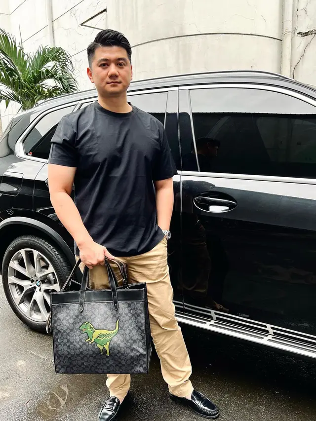 Chef Arnold. (Foto: Dok. Instagram @arnoldpo)