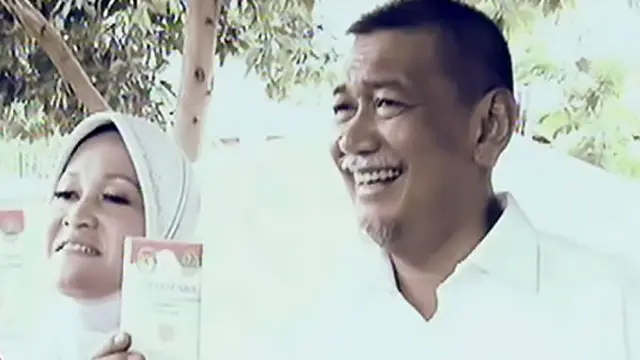 Istri Deddy Mizwar Jatuh Sakit