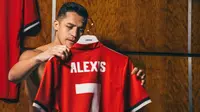 Alexis Sanchez resmi bergabung ke Manchester United pada Senin (22/1/2018). (dok. Manchester United)