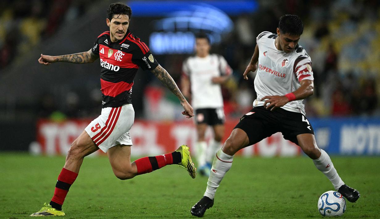Santos melakoni laga lanjutan Grup D Conmebol Sudamericana dengan menjamu San Lorenzo di Urbano Caldeira stadium, Santo Paolo, Brasil, Rabu (20/05/2026) waktu setempat. (AFP/Nelson Almeida)