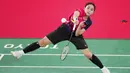 Thet Htar Thuzar - Perempuan kelahiran 15 Maret 1999 ini merupakan salah satu atlet yang akan memperkuat tim bulutangkis Myanmar di Olimpiade Tokyo 2020. Thet Htar Thuzar merupakan pemain tunggal putri yang duduk di peringkat ke-65 dunia. (Foto: AP/Dita Alangkara)