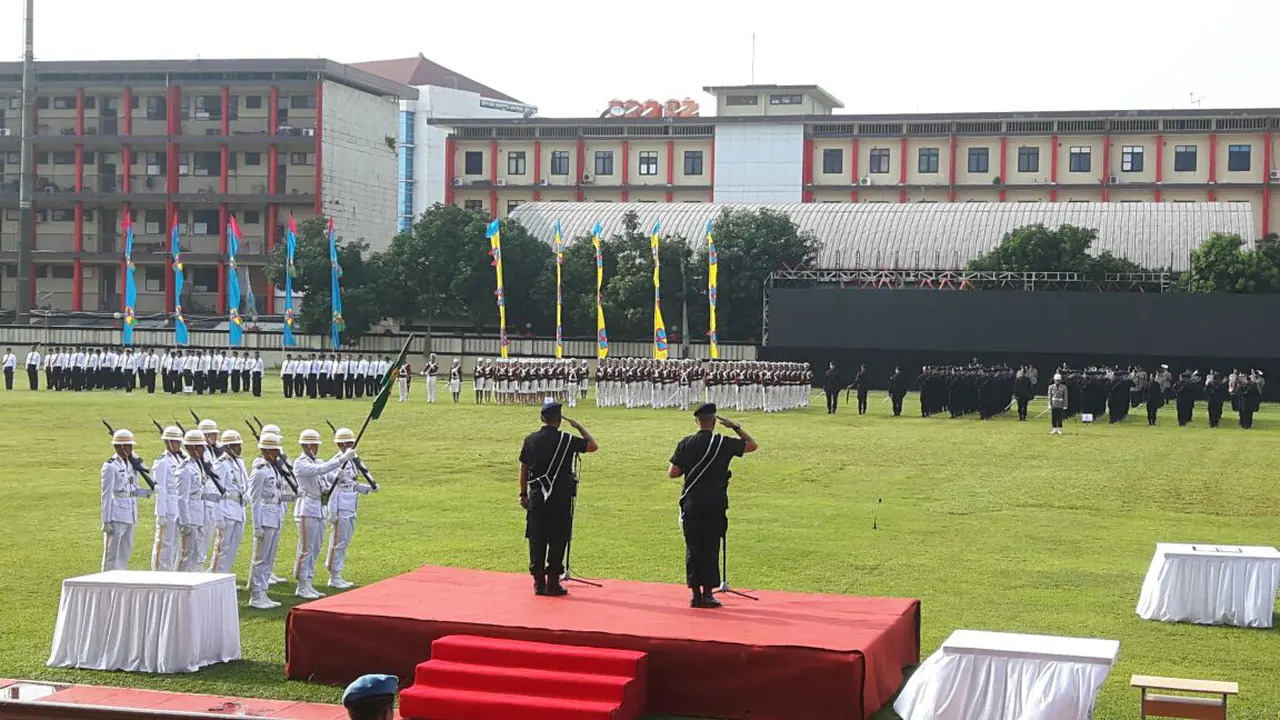 Polri gladi bersih upacara penyambutan Komjen Tito Karnavian jadi kapolri