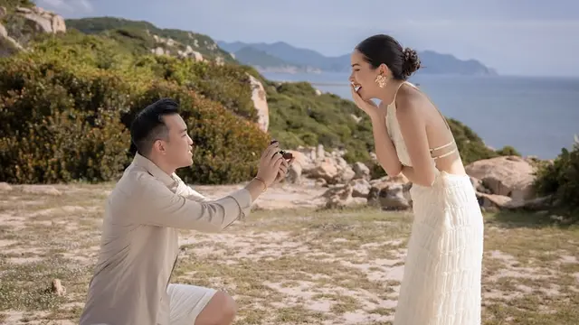 6 Potret Nicole Parham Pemeran Rani 'Ipar Adalah Maut The Series' Dilamar Kekasih