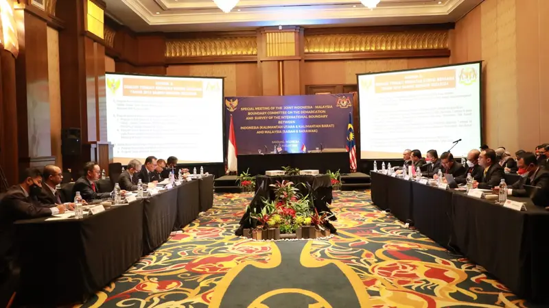 Forum Kerjasama Joint Indonesia-Malaysia Boundary Committee on Demarcation and Survey of International Boundary between Malaysia (Sabah & Sarawak) and Indonesia (Kalimantan Utara & Kalimantan Barat)