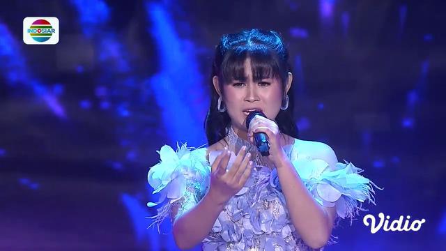 Memberikan Penampilan Terbaik, Lingling (Wajo) belum mendapatkan Standing Ovation Dari Dewan Juri D'Academy 5.