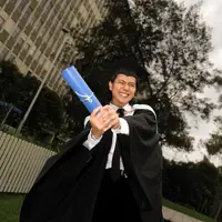 Iqbaal Ramadhan wisuda [Instagram/iqbaal.e)