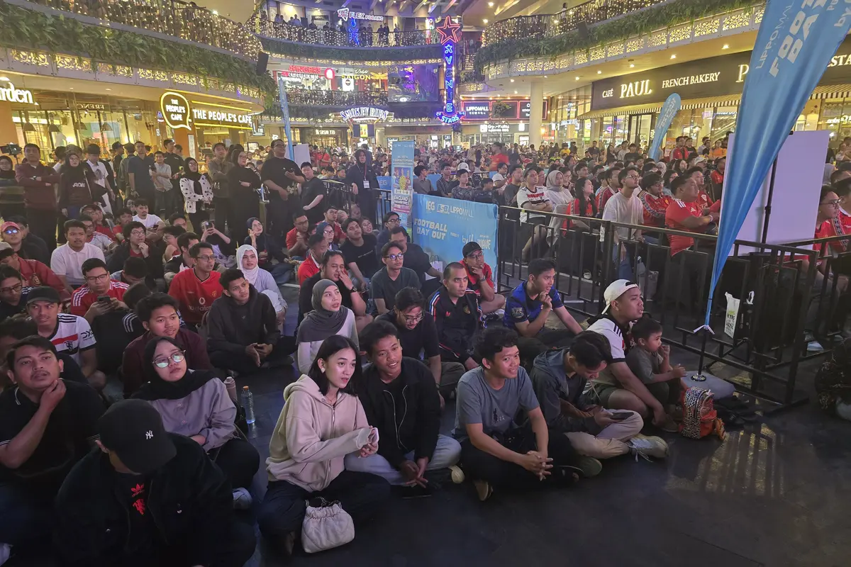 Keseruan Nobar Derby Manchester di Kemang yang diadakan IEG Sports Hub