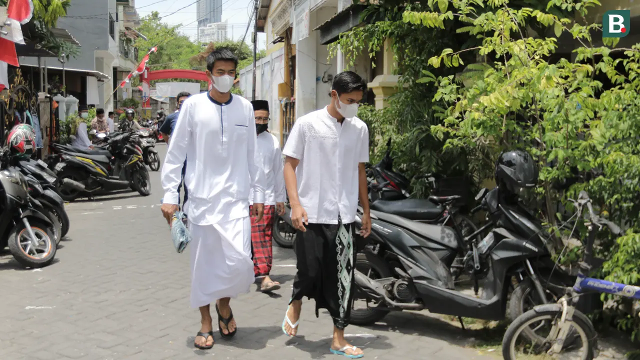 Pemain Timnas Indonesia U-20 Melaksanakan Ibadah Solat Jumat
