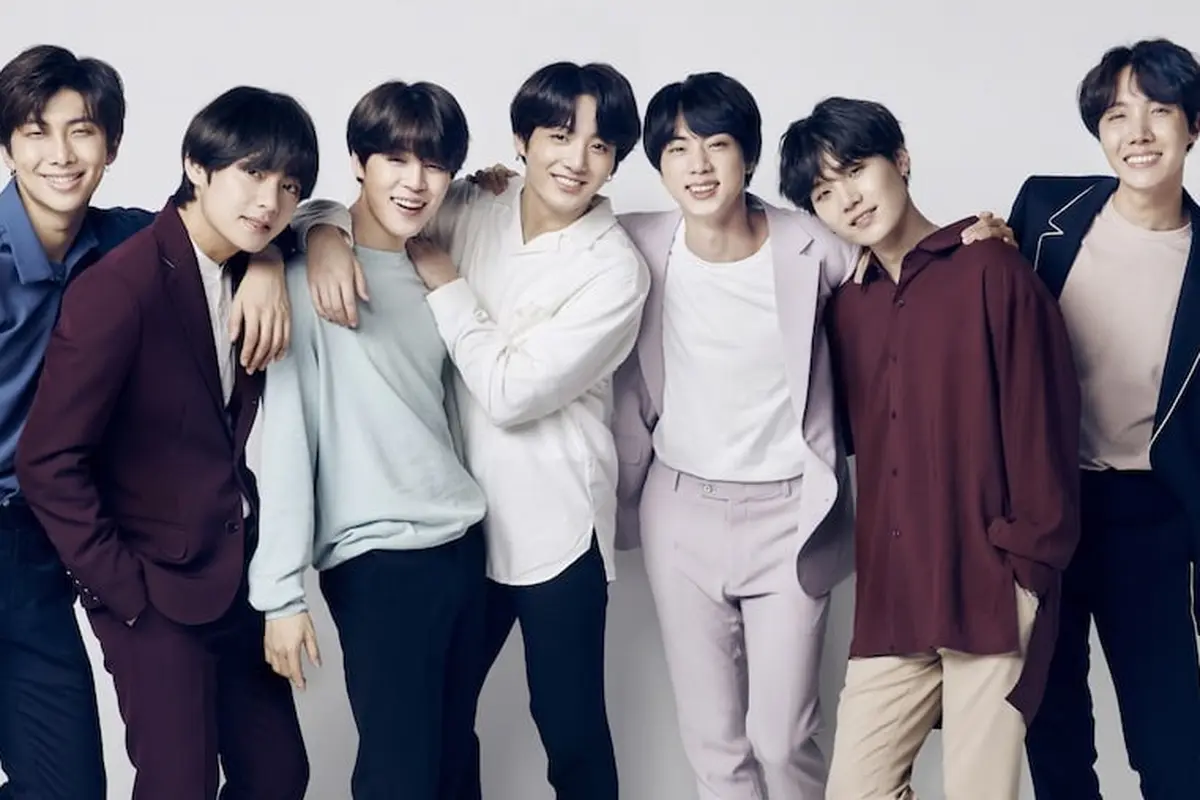 [Bintang] Laris Manis, BTS Pecahkan Rekor Penjualan Album di Gon Chart