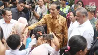 Pemerintah Kabupaten Selayar, Sulawesi Selatan memberikan nama salah satu pulau dengan nama Jokowi Island,