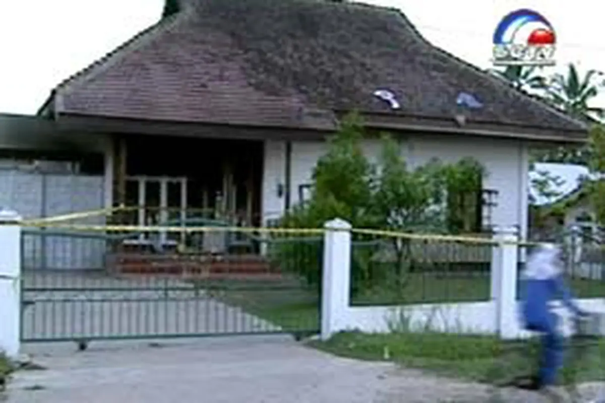 070403cAceh.jpg