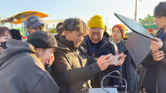 Sutradara Jepang Hirokazu Kore-eda iPhone 16 Pro