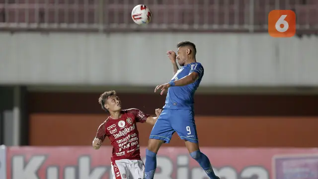FOTO: Tridente Persib Bandung yang Bakal Menyulitkan Barisan Pertahanan Persebaya Surabaya
