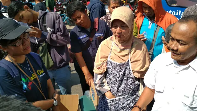 Pedagang Pasar Datangi Tenda Operasi Pasar Kota Cirebon, Ada Apa?