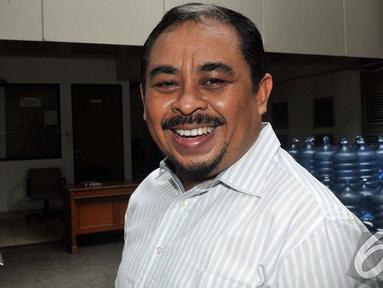Luthfi Hasan Ishaaq dimintai keterangan oleh wartawan terkait putusan MA, Jakarta, Jumat (19/9/2014) (Liputan6.com/Johan Tallo)