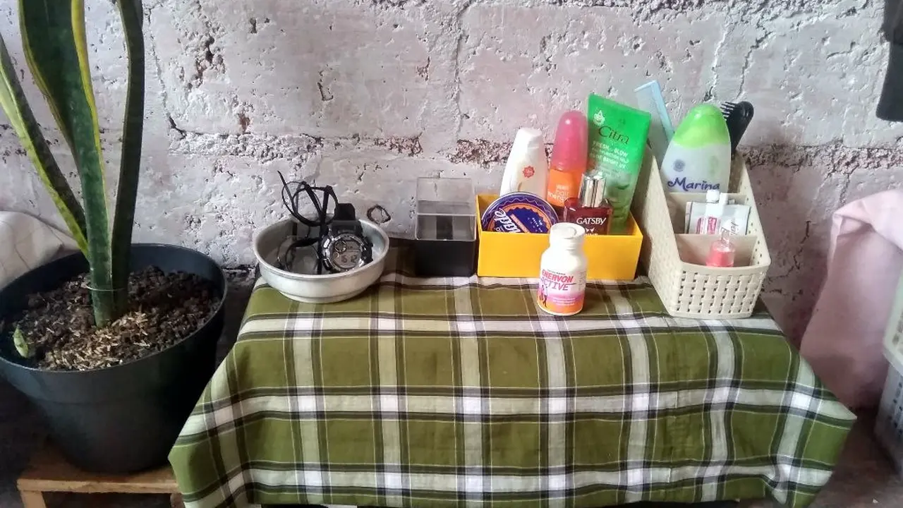 Viral Dekorasi Kamar Estetis Low Budget, Ubah Sarung Bekas Jadi Taplak
