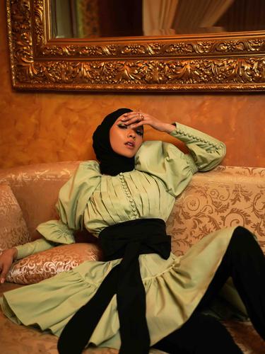 Romantic Nostalgia Koleksi Busana Terakhir Barli Asmara Untuk Menutup 2020 Fashion Fimela Com