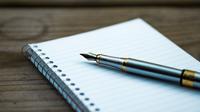 Ilustrasi pena dan kertas. (Gambar oleh Pexels dari Pixabay)