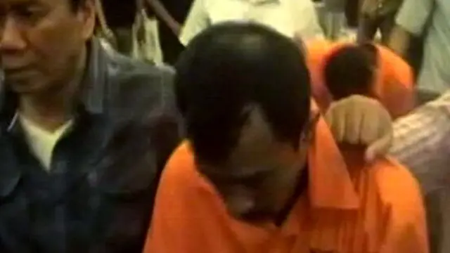 Holly Angela Dimakamkan, Gatot Minta Kunci Apartemen