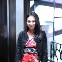 Meski sibuk dengan banyaknya kegiatan, ia selalu menyempatkan diri merawat tubuh dan kesehatannya demi menunjang kariernya di dunia entertainmen. (Galih W. Satria/Bintang.com)