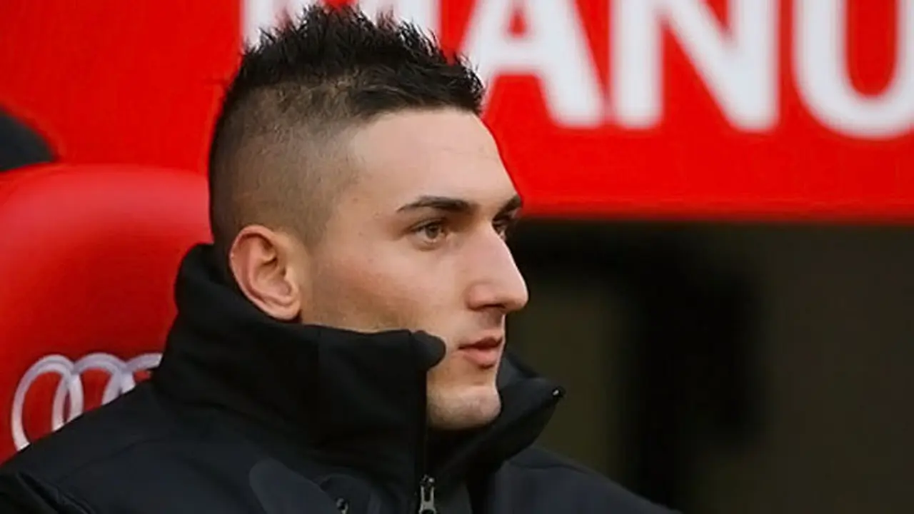 macheda-131111b.jpg