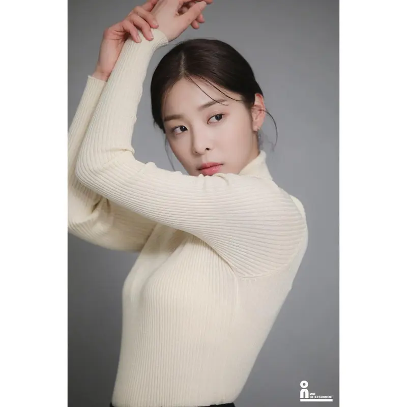 Seol In Ah. (OUI Entertainment via Instagram/ official_oui)