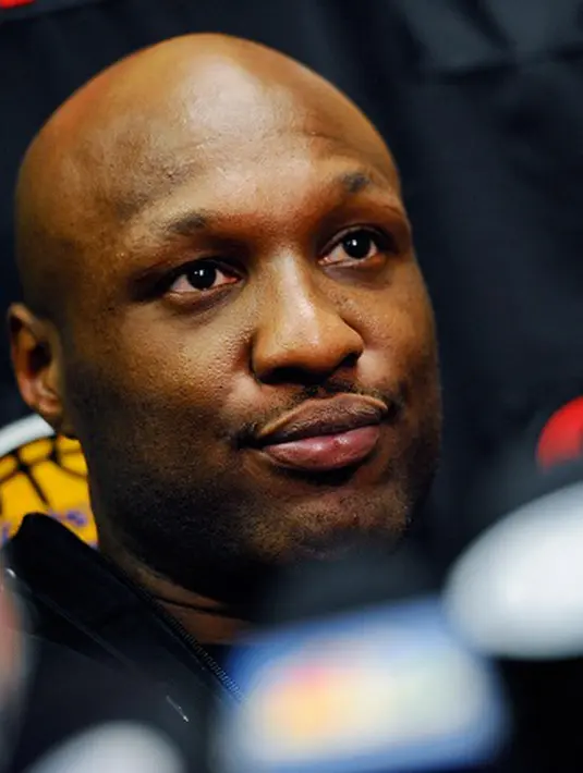 Mengenai insiden tersebut, pemilik rumah bordil, Dennis Hof, mengatakan kepada TMZ bahwa anggota staf menemukan Lamar yang tak sadarkan diri di VIP suite-nya. Anggota staf merasa ngeri dan berteriak kepada manajer. (AFP/bintang.com)