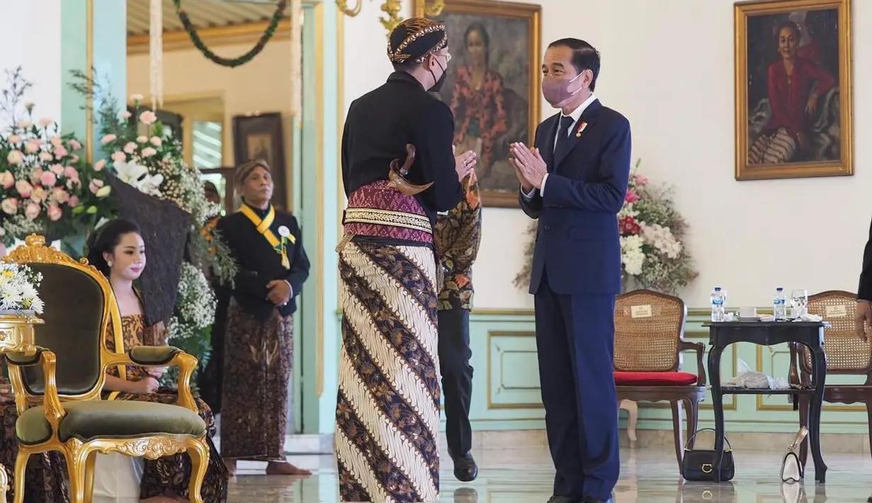 GPH Bhre Cakrahutomo merupakan putra bungsu dari pasangan KGPAA Mangkunegara IX dengan Gusti Kanjeng Putri Mangkunegara IX. Lahir pada 29 Maret 1997. (Foto: Puromangkunegaran)