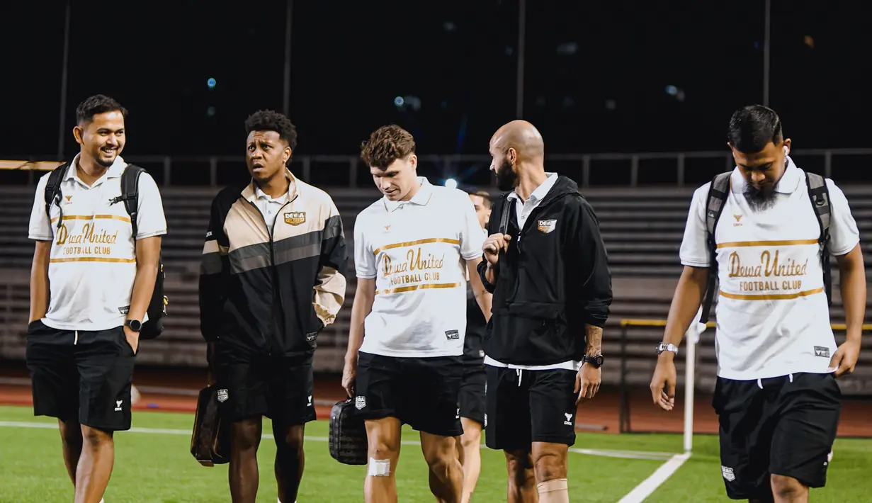 Manajemen Dewa United juga menargetkan menjadi juara pada turnamen kali ini. Namun, Hugo Gomes dkk harus fokus dan meraih kemenangan dahulu lawan Manila Diggers. (Dok. Dewa United)