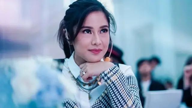 6 Selebriti Ini Dicap Sombong, Gara-gara Tak Mau Diajak Foto Fans