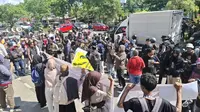 Jurnalis di Makassar Gelar Aksi Solidaritas untuk Tempo