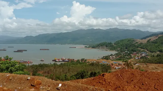 Direktur PT Lawu Agung Mining Opan Sopwan jadi tersangka kasus korupsi lahan tambang PT Antam Konawe Utara.(Liputan6.com/Ahmad Akbar Fua)