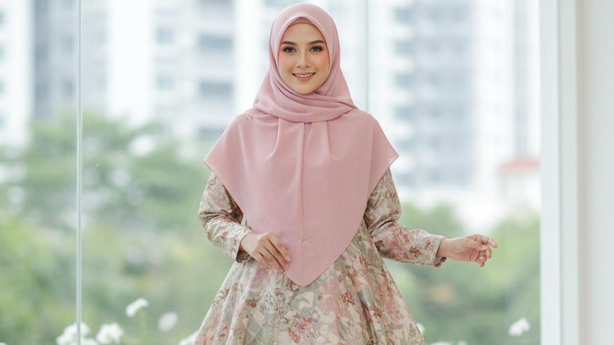 8 Model Batik Syar’i Sutra Warna Pastel Elegan untuk Wanita Modern di 2025