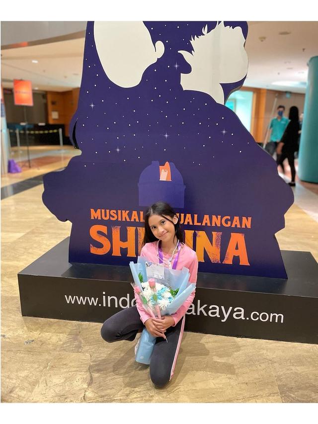 6 Potret Quinn Salman Penyanyi Lagu 'Tiba-Tiba' yang Viral, Hasil Cipta Sendiri