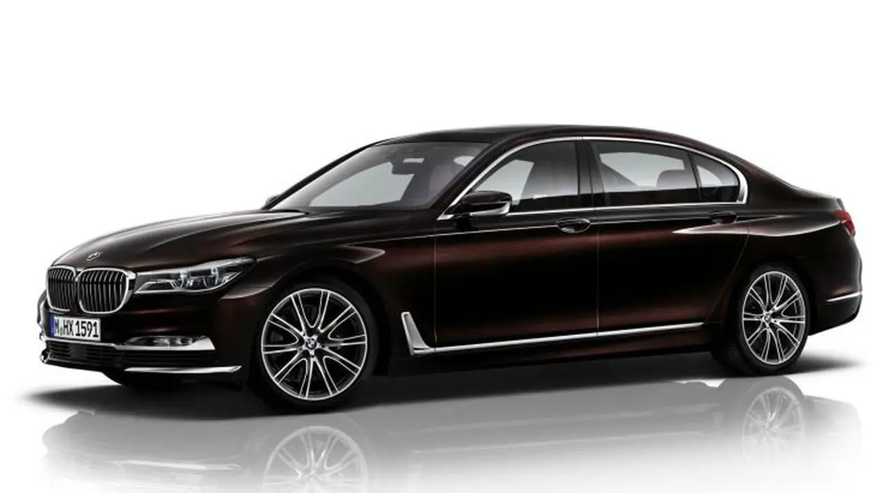 Khusus Tiongkok, Sedan Mewah BMW Pakai Mesin Kecil