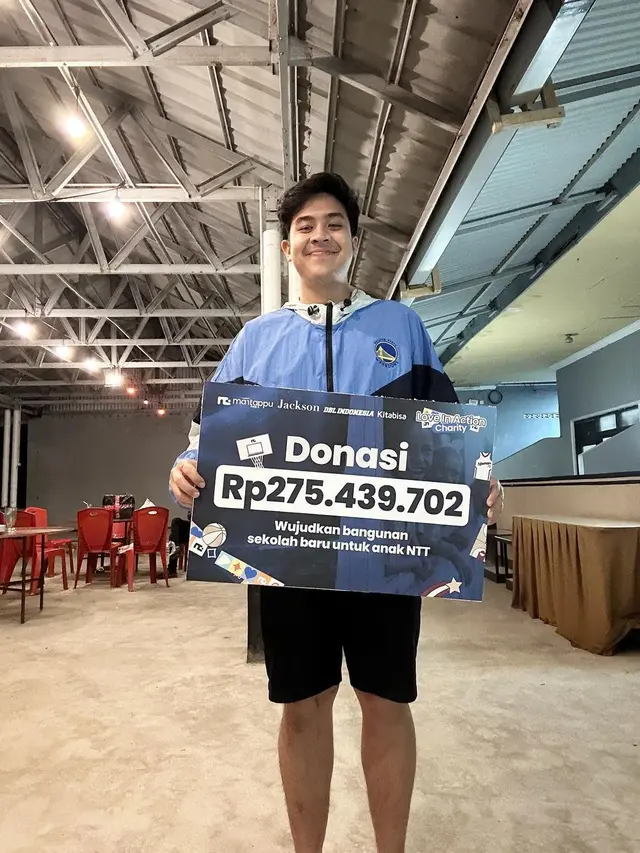 Jerome Polin Ungkap Pengalaman Luar Biasa Ketika Menyalurkan Donasi ke NTT