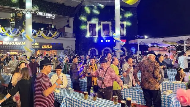 Summarecon Mall Serpong Kembali Gelar Oktoberfest, Sajikan Minuman Lokal dan Internasional.