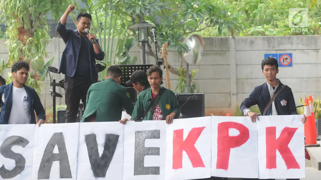Mahasiswa Gelar Aksi di Protes Revisi UU KPK