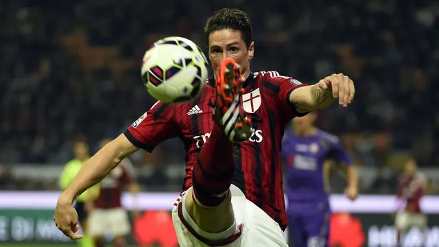 Foto: Deretan Striker Nomor Punggung 9 yang Gagal Bersinar di AC Milan