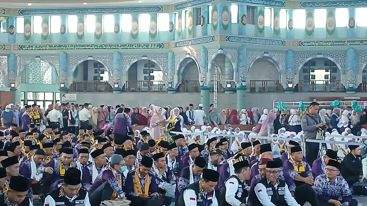 Haji 2024, Jemaah Dilayani Dokter 24 Jam di Pos Kesehatan Satelit (Liputan6.com/Pramita Tristiawati)