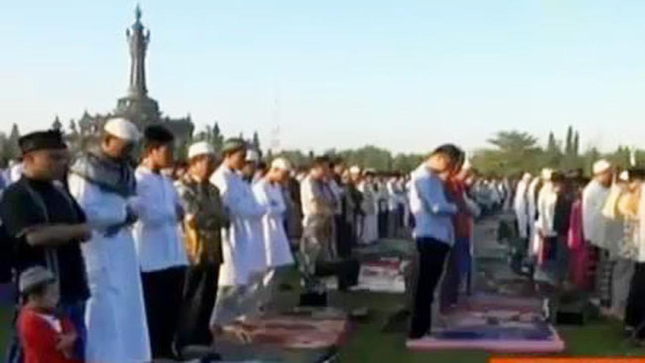 VIDEO: Ini Lokasi Salat Idul Fitri di Berbagai Kota di Indonesia