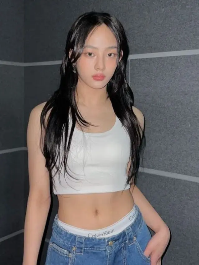 Minji NMIXX