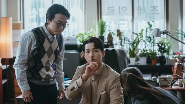 Vincenzo. (tvN via Soompi)