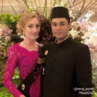 Panji Trihatmodjo dan sang kekasih, Varsha Strauss. (Instagram/neng_jepret)