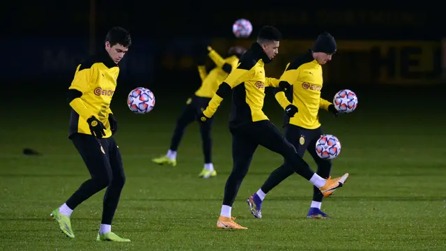 Latihan Borussia Dortmund Jelang Kontra Lazio