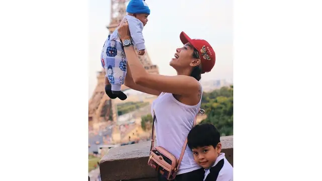Kembali Jadi Single Parent, Ini 7 Momen Kebersamaan Nikita Mirzani dan Anak-anaknya