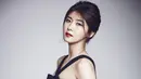 Selain pandai berakting, Ha Ji Won ternyata berhati mulia. Ia pernah menyumbangkan keuntungan dari penjualan bukuknya yang berjudul This Moment ke lembang sosial. (Foto: allkpop.com)